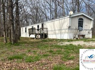 30689 Secluded Loop Dr, Lincoln, MO 65338