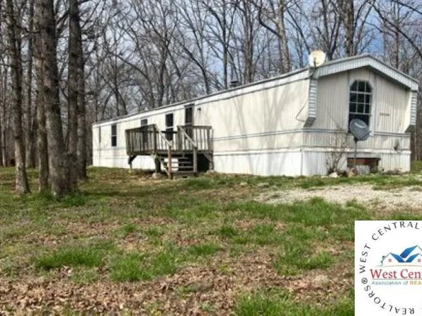30689 Secluded Loop Dr, Lincoln, MO 65338