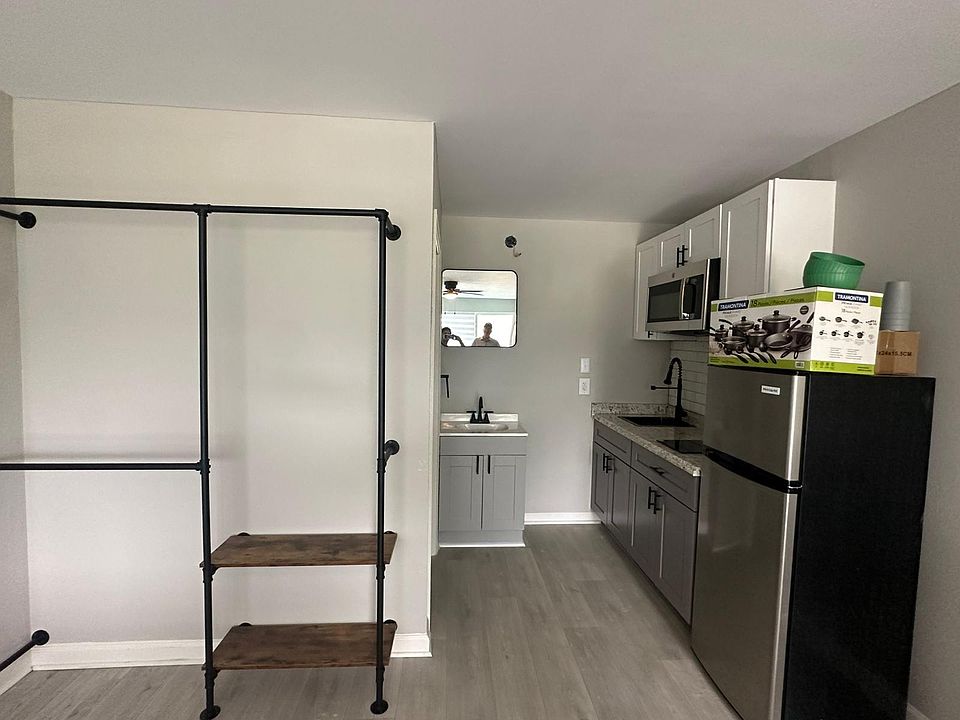 2nd image of 78 Terrace Ave #1