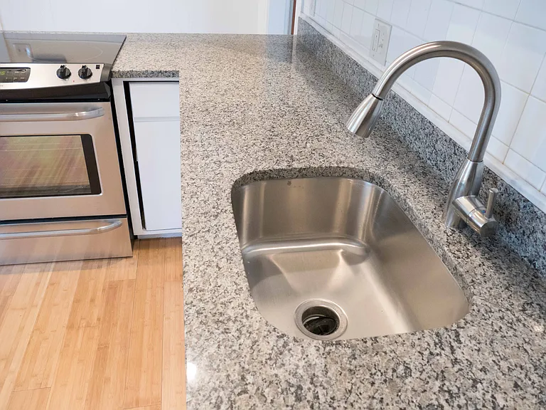 91 Elm St #1 — Photo 4