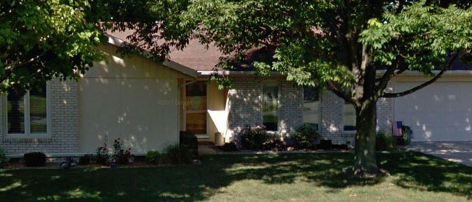 1st image of 24 S Fairway Dr