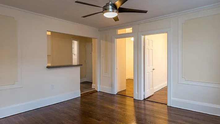 Rented by Nooklyn NYC LLC | media 16