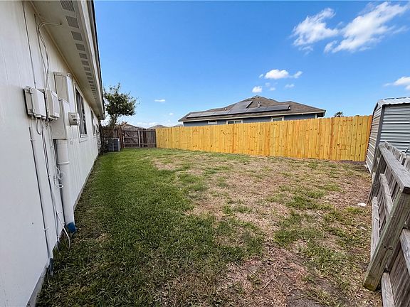 5th image of 1706 Barlow Trl