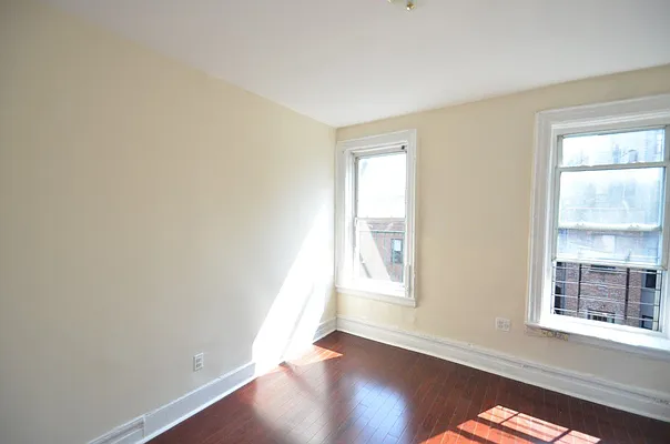 Rented by CITY SKYLINE REALTY INC | media 24