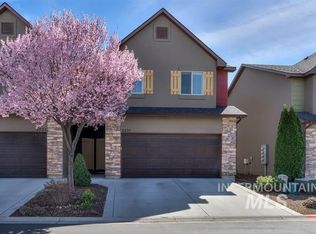 5237 W Morris Hl, Boise, ID 83706