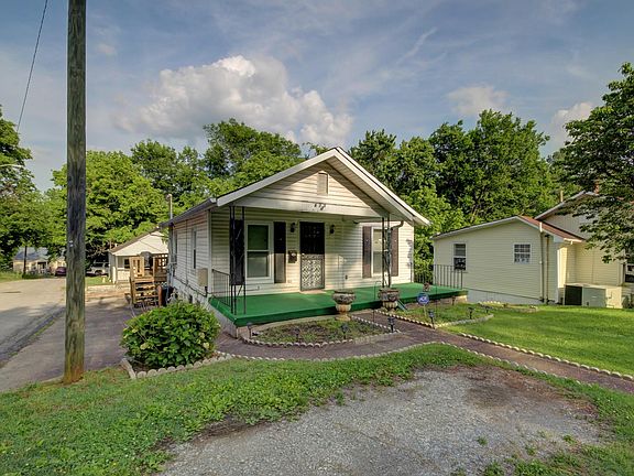 4th image of 823 Cumberland Dr