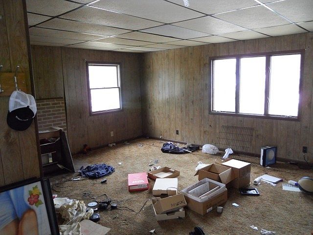 2nd image of W Herbert Rd