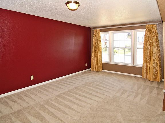 4th image of 14200 Country Breeze Ln