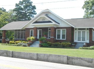 51 Auburn Rd, Notasulga, AL 36866