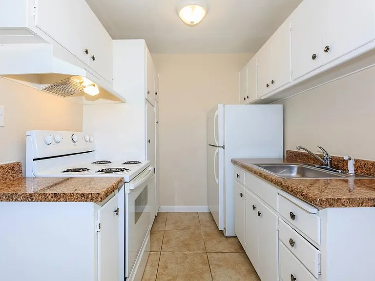 Osito Apartments — Photo 11
