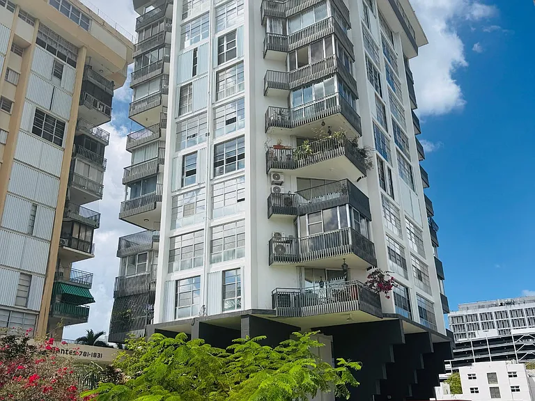 Parkside 1 Cond. San Patricio 1 #7C — Photo 13