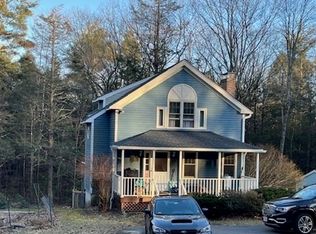 118 New Westminster Rd, Hubbardston, MA 01452
