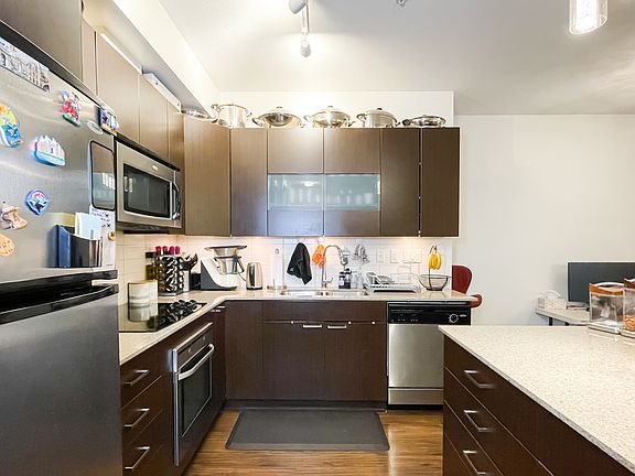 2nd image of 13321 102a Ave #322