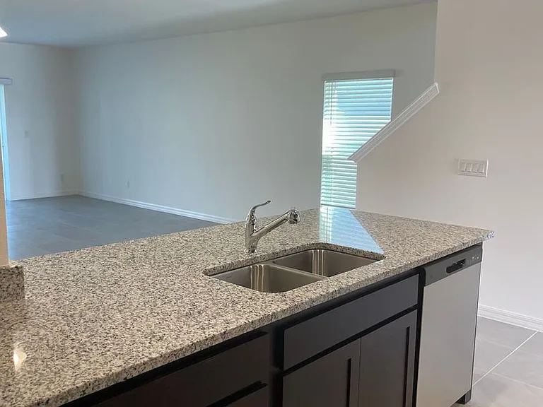 1120 Myrtle Hammock Ln — Photo 6