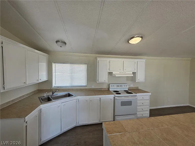 3590 Borax Ave — Photo 31