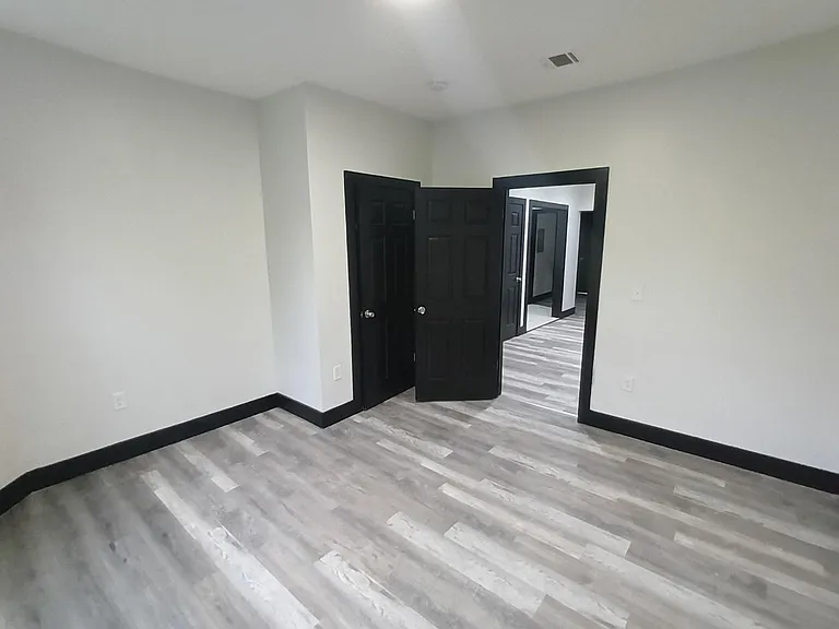 45 N 6th St #2A — Photo 4