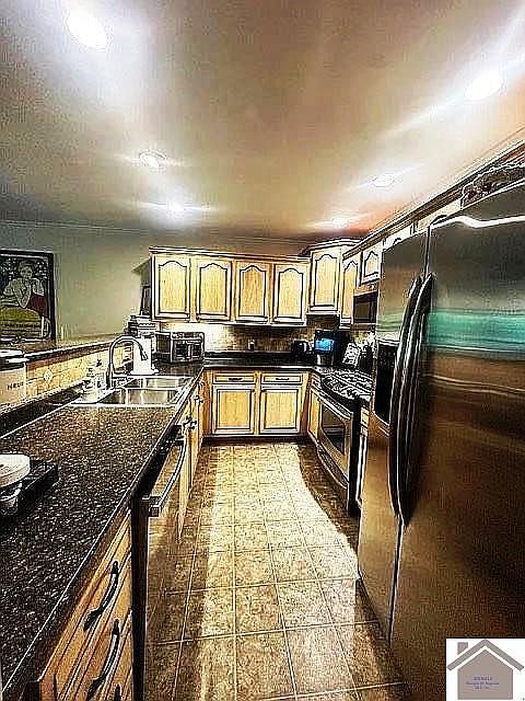 2nd image of 122 Berry Ct