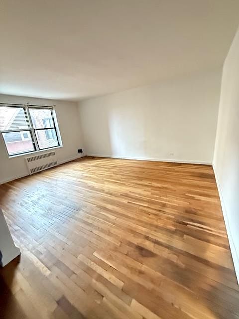 1st image of 100 Ocean Pkwy APT 3M
