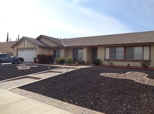 12488 Mammoth Cir, Victorville, CA 92392