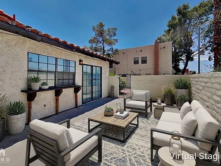 609 Spyglass Ln — Photo 3