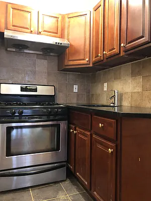 Rented by R New York | media 3