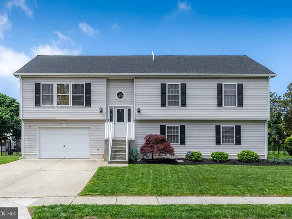 153 Center St, Gibbstown, NJ 08027