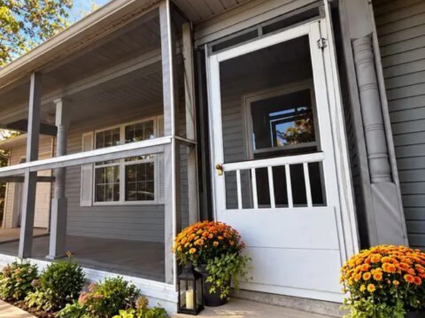 118 Jay Ln, Eureka Springs, AR 72632