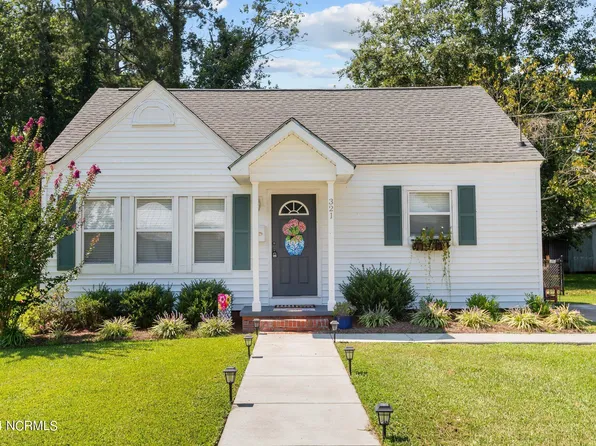 321 E 13th Street, Washington, NC 27889
