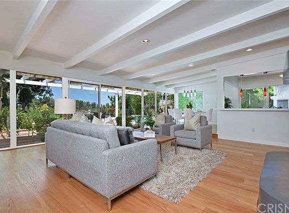 5th image of 4406 Coronet Dr