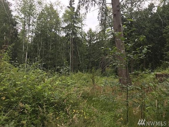 5th image of 123 NE Idlenot Ln