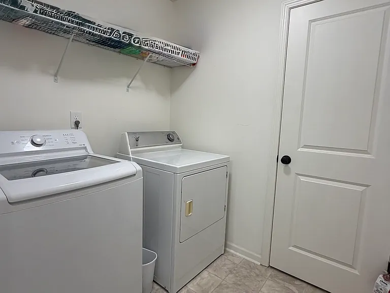 12029 Basking Dr — Photo 14