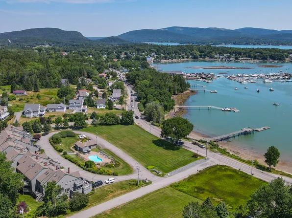 10 Robinson Lane #11, Southwest Harbor, ME 04679