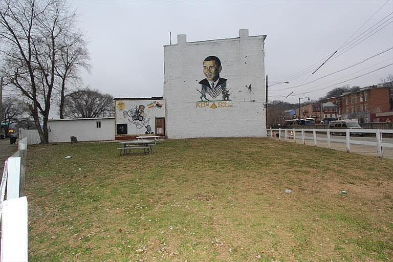 2nd image of 1915 Central Ave