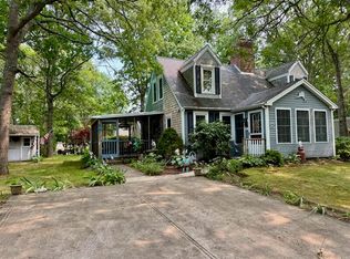 20 Park St, West Yarmouth, MA 02673