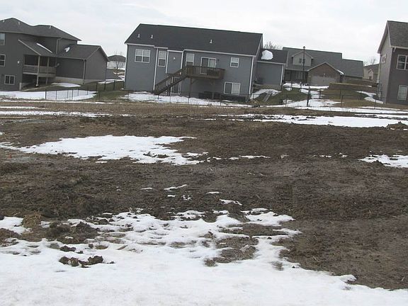 2nd image of 712 Sullivan St Lot 22