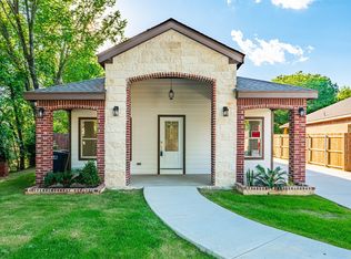3015 Elinor St, Fort Worth, TX 76111