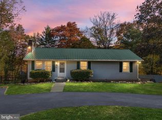 277 Dismal Hollow Rd, Front Royal, VA 22630