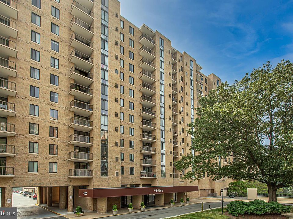 1st image of 4500 S Four Mile Run Dr APT 902