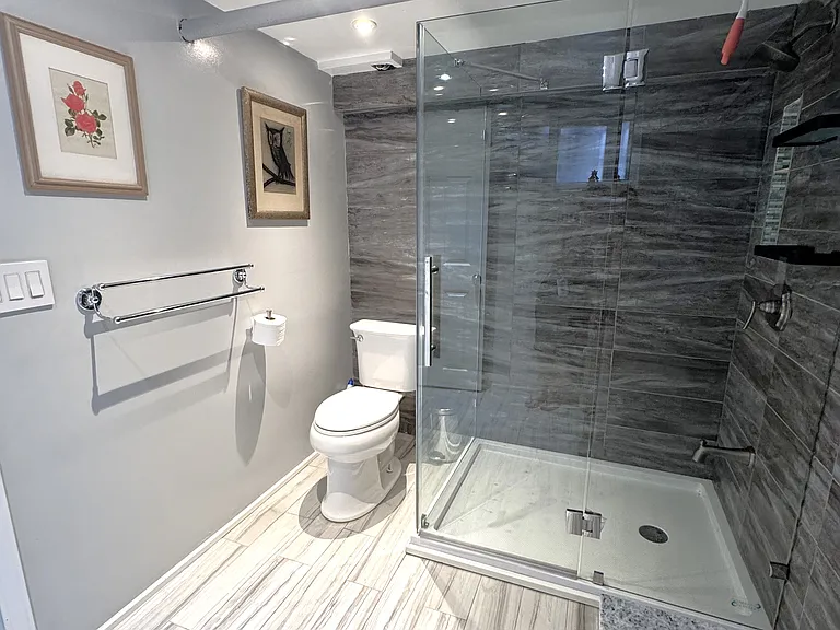 80-20 Margaret Pl #1G — Photo 32