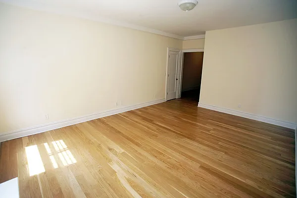 Sold by Avenues Real Estate | media 5