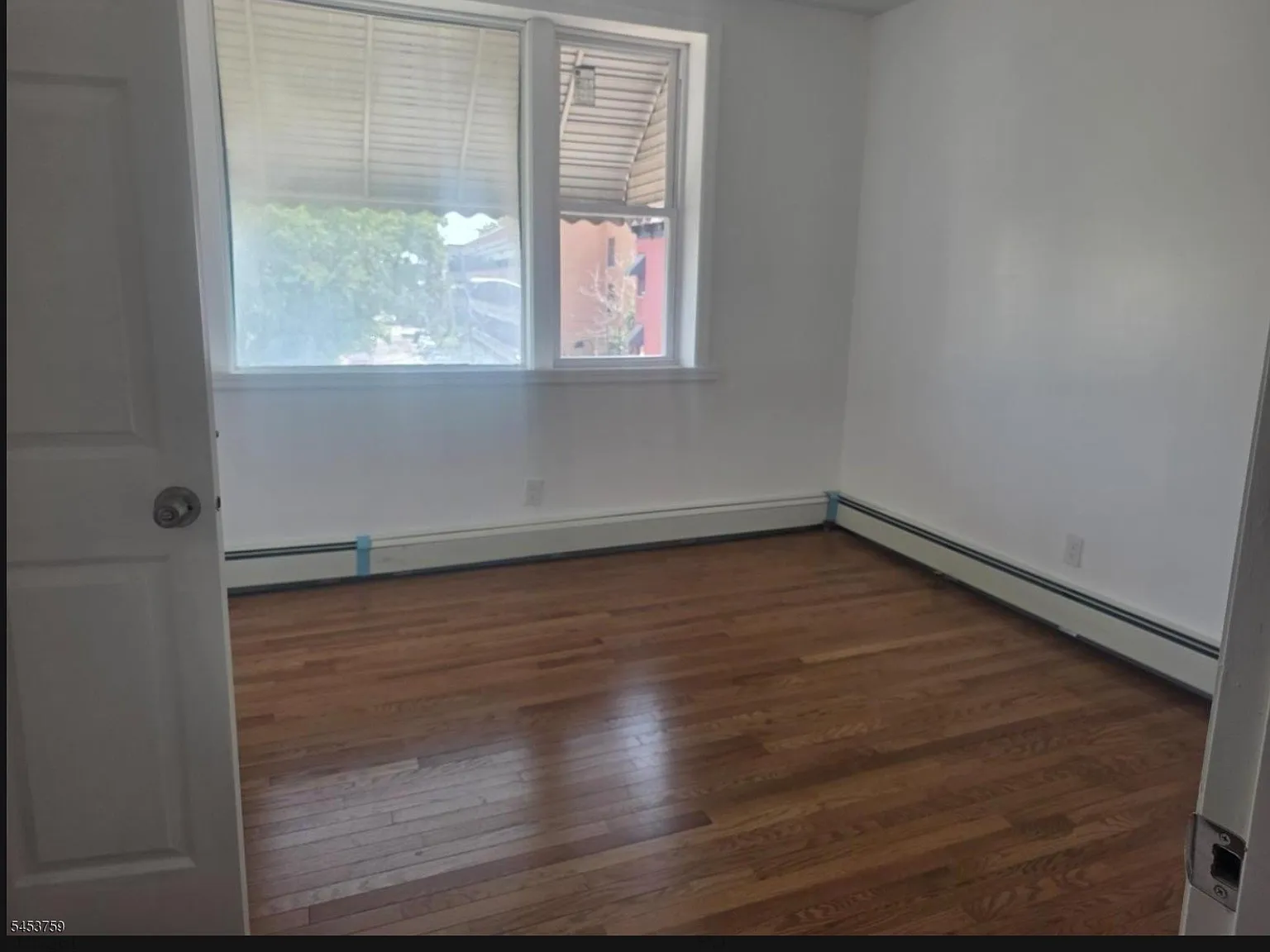 Renovated 2-bedroom apartment for rent — Photo 4