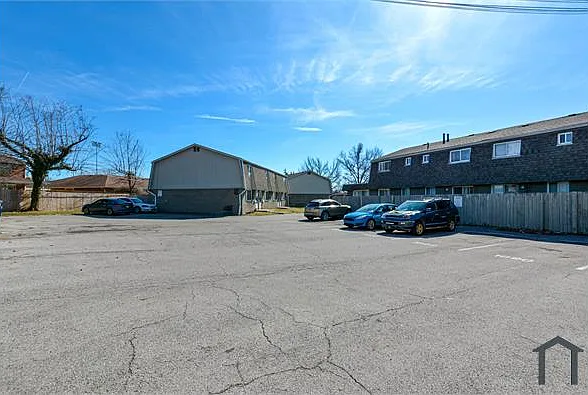 2 bed, 1150 sqft, $1,200 — Photo 4