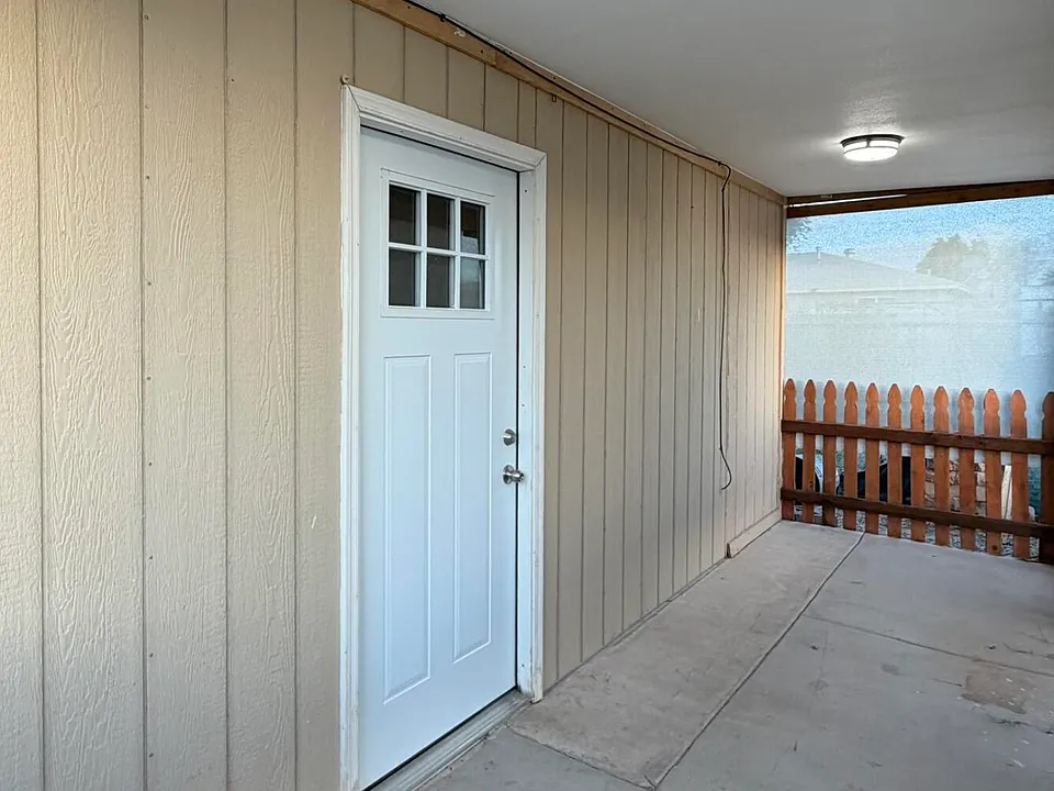 11329 W Duluth Ave #STUDIO