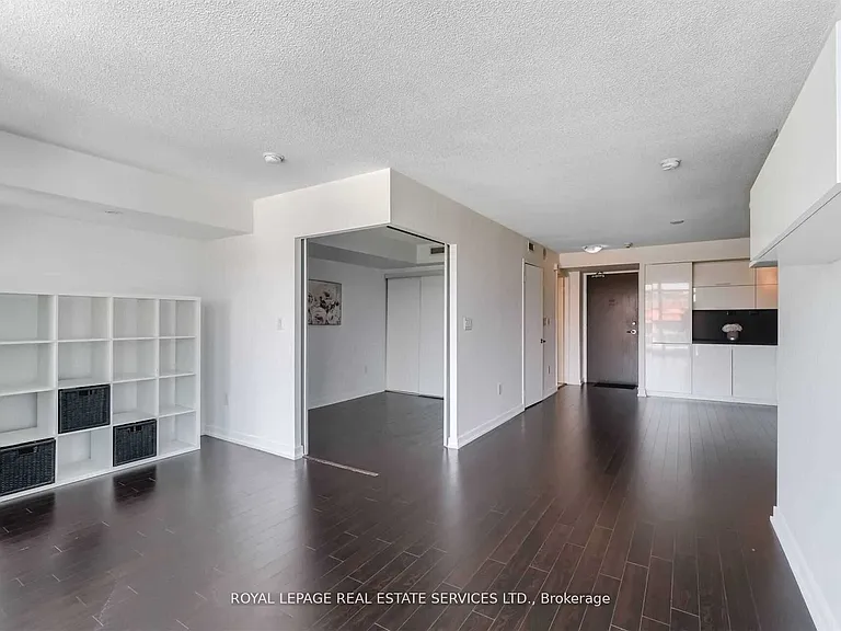25 Capreol Ct #1105 — Photo 21