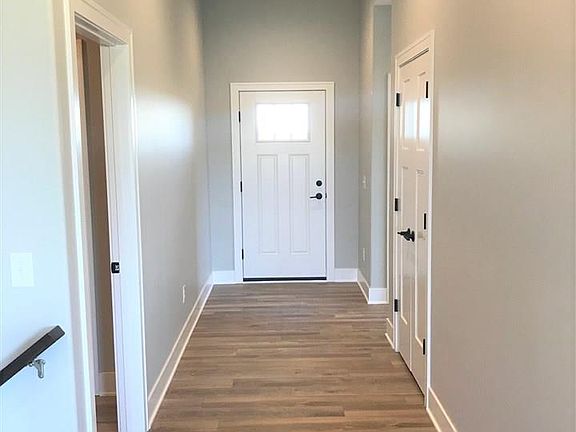 5th image of 7262 N 49th St