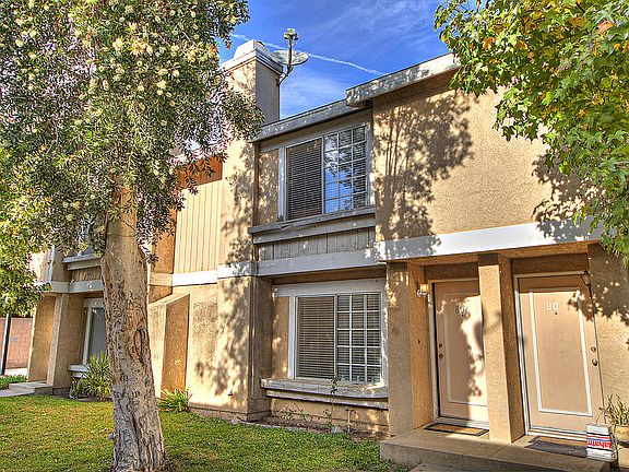 2nd image of 14344 Foothill Blvd Unit 806
