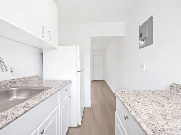 1245 NW 60th St, Miami, FL