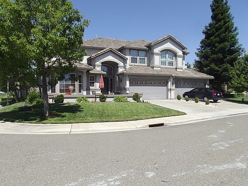 2nd image of 9236 Cambra Ct