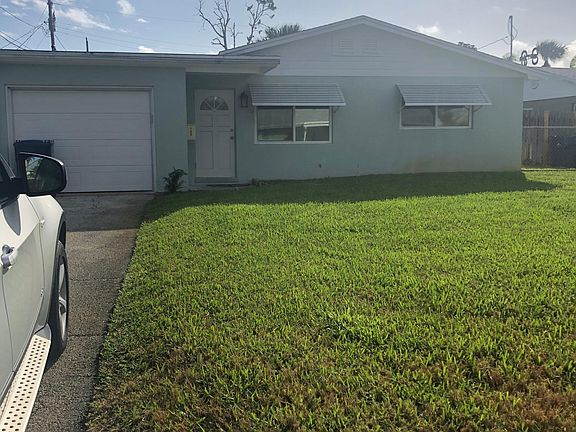 2nd image of 148 Longwood Dr