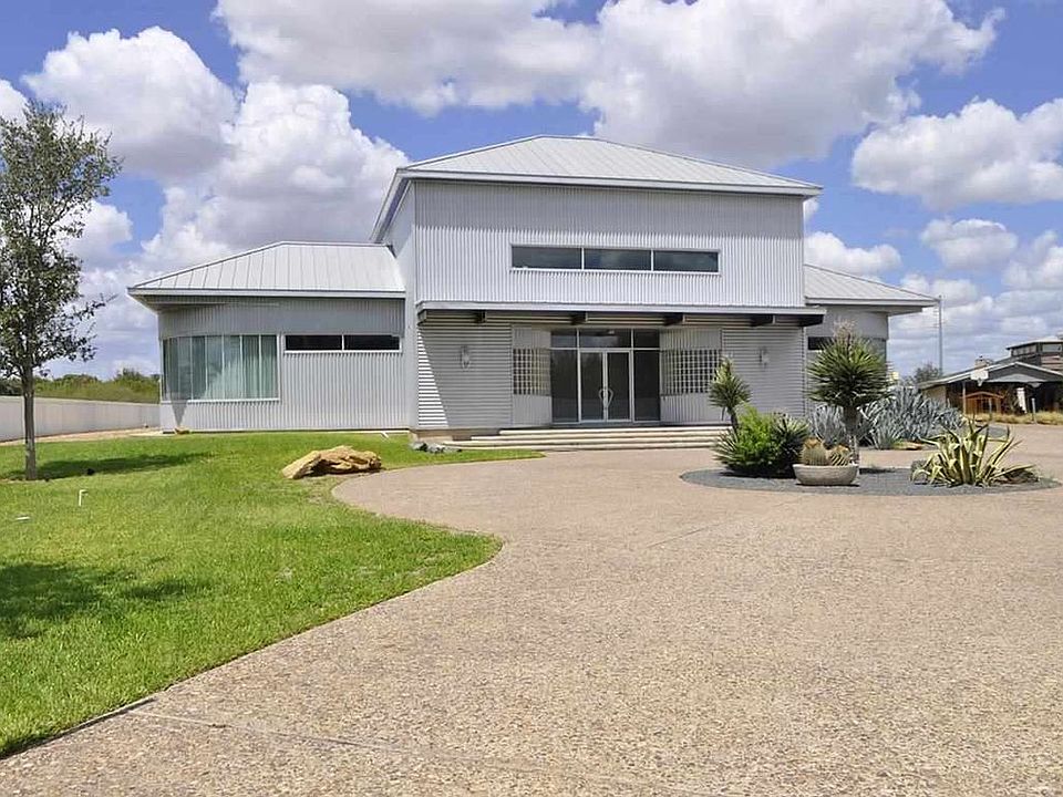 1st image of 8601 Alta Mira Dr